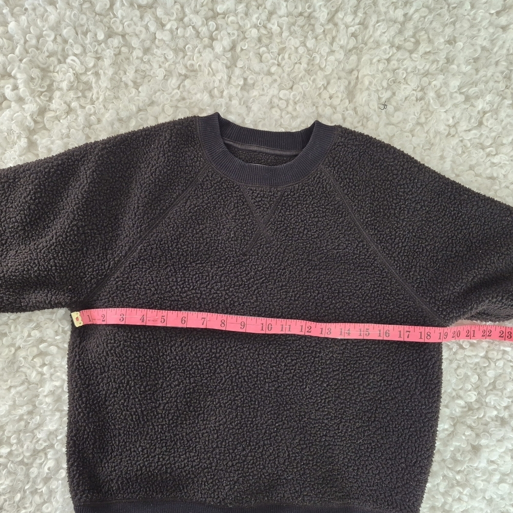 E Everlane The Renew Fleece Raglan Sweatshirt S Black Women Crew Neck Minimalist - Picture 7 of 9